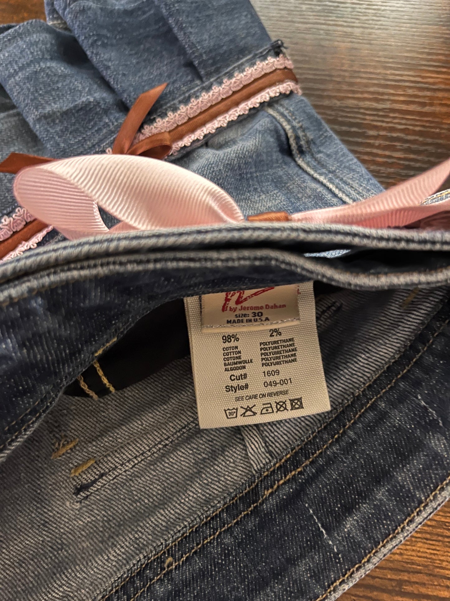 PLEATED DENIM SKIRT