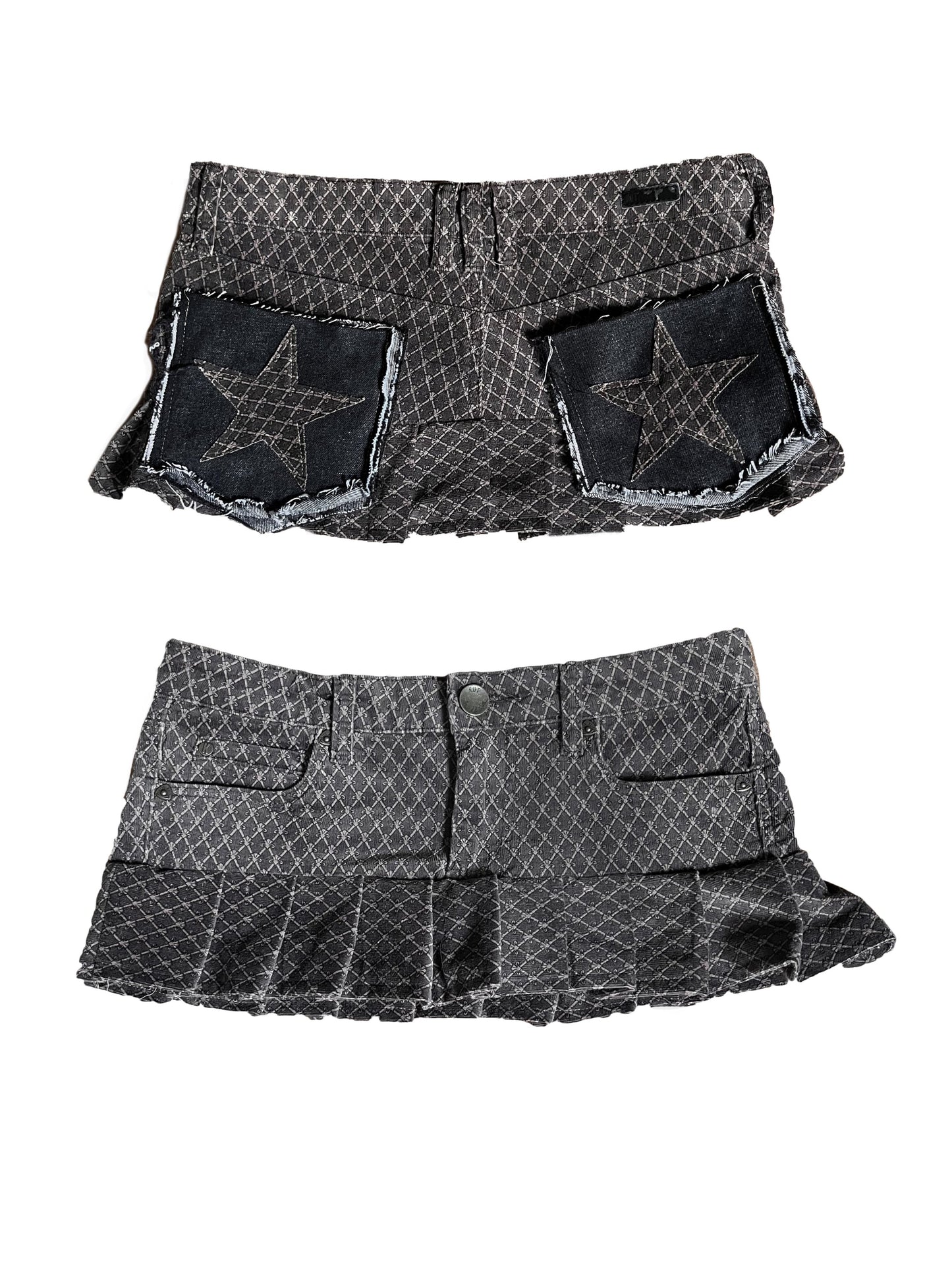 PLEATED STAR SKIRT